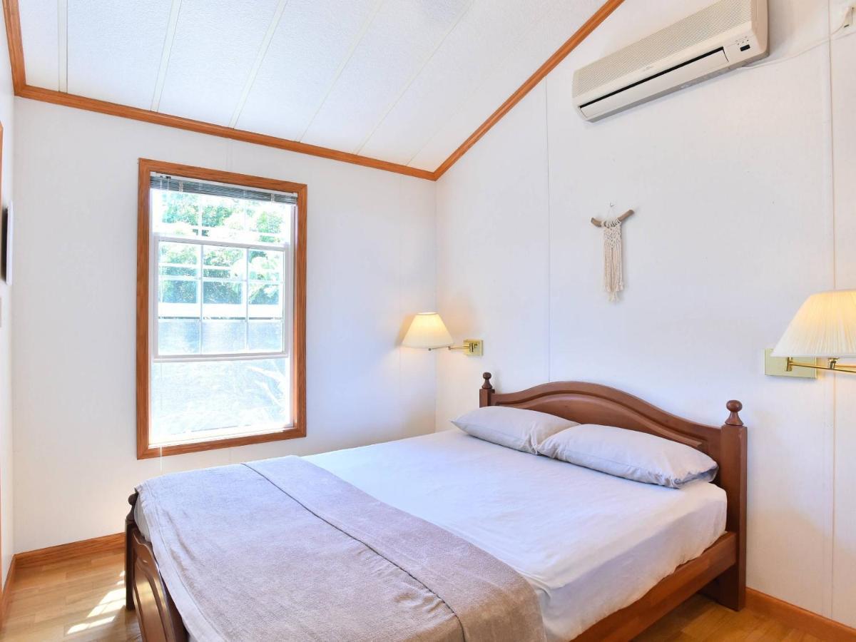 Panorama Ocean View Cottage Motobu Extérieur photo