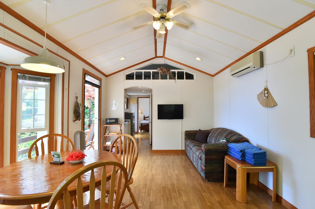 Panorama Ocean View Cottage Motobu Extérieur photo