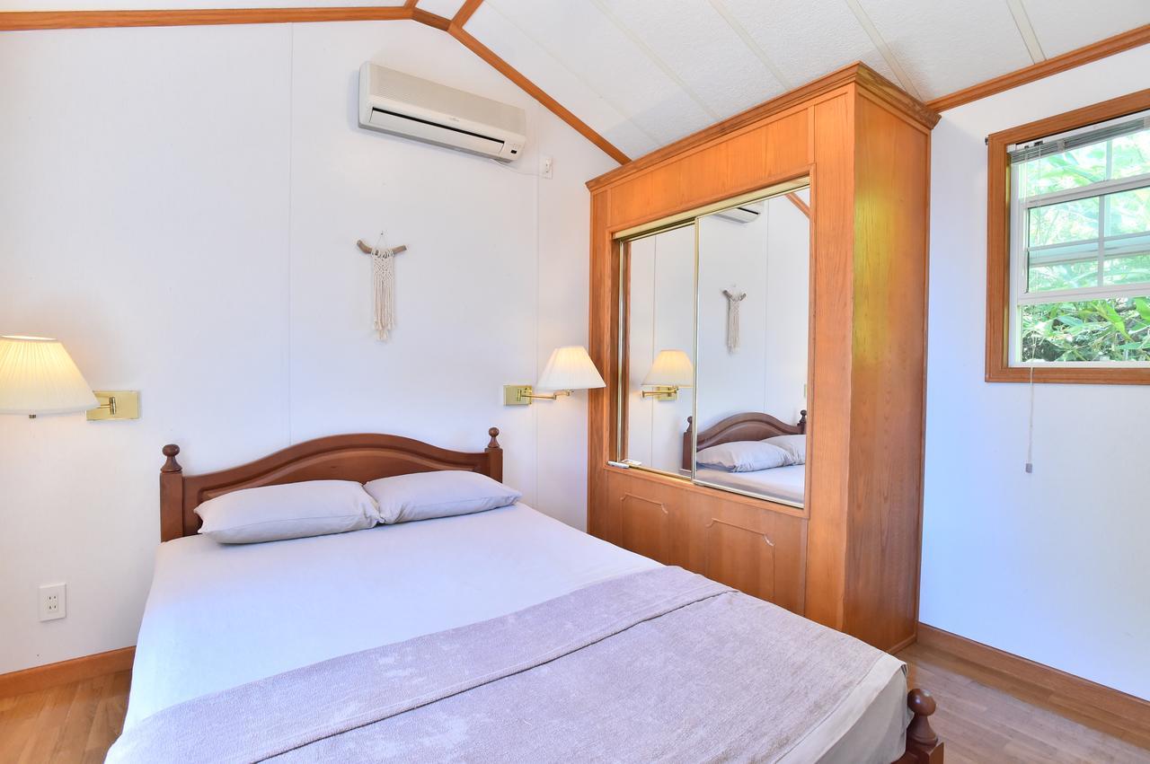 Panorama Ocean View Cottage Motobu Extérieur photo